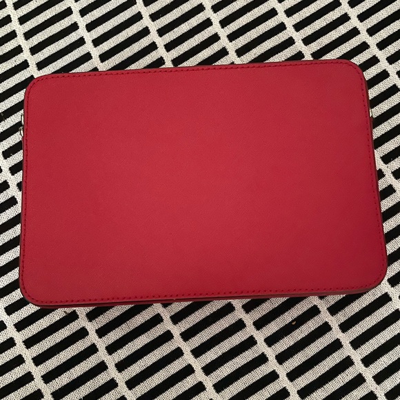 EUC Michael Kors Jet Set Travel Crossbody Bag - Picture 7 of 9